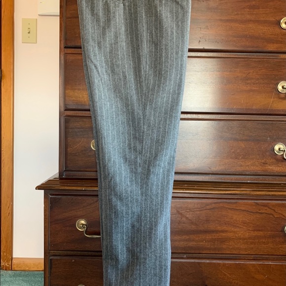 GAP PINSTRIPE CLASSIC FIT STRETCH TROUSER - Picture 4 of 10